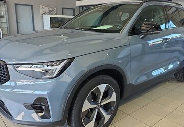Volvo XC40 34.059 km 36.950 &euro; Bergheim 50126