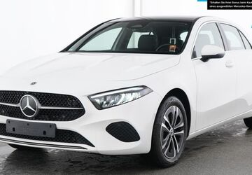 Mercedes-Benz A 250 14.318 km 32.890 &euro; Bornheim 53332