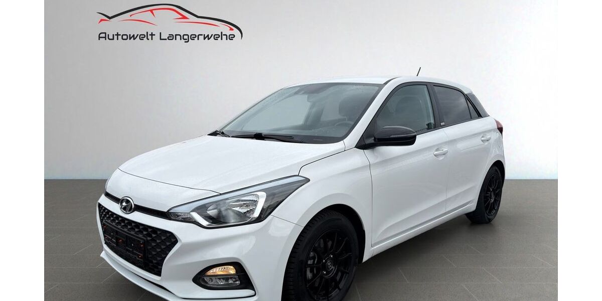 Hyundai i20 26.976 km 14.999 &euro; Langerwehe 52379