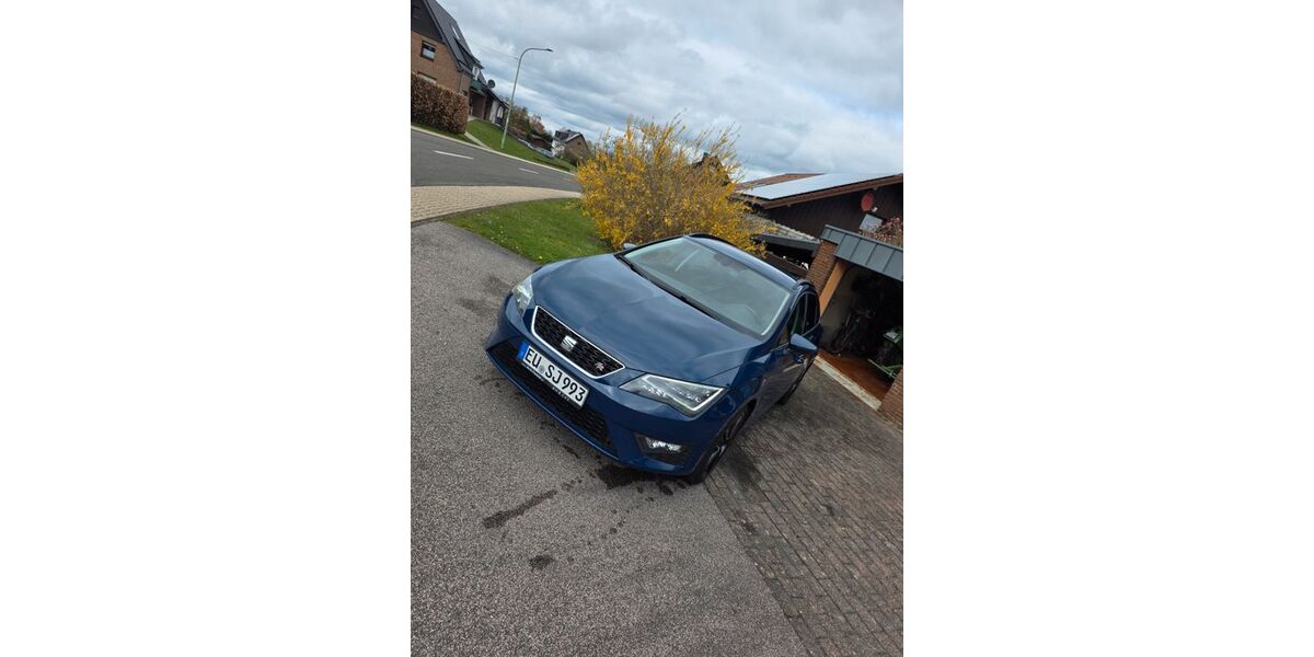 Seat Leon 117.000 km 14.200 &euro; Nideggen 52385