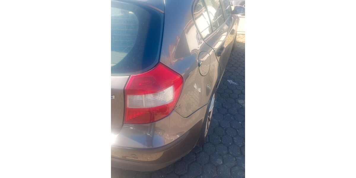 BMW 118 300.000 km 1.200 &euro; Bergheim 50126