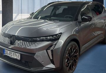 Renault Scenic E-TECH 12.000 km 42.990 &euro; Köln 50939