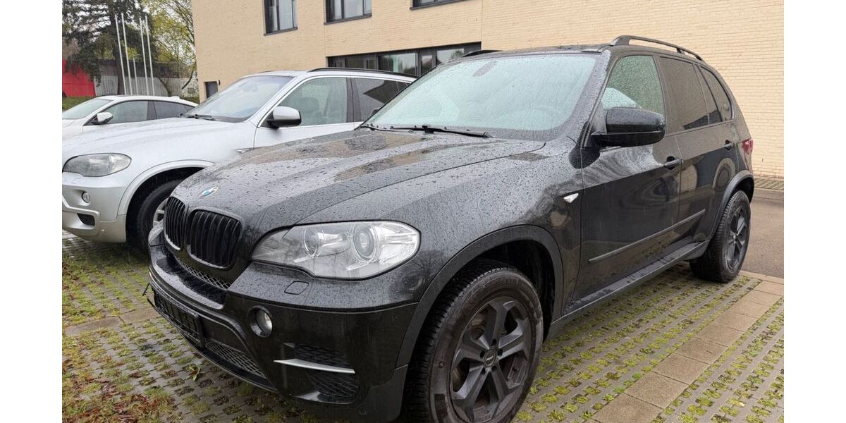 BMW X5 300.000 km 9.500 &euro; Köln 51105