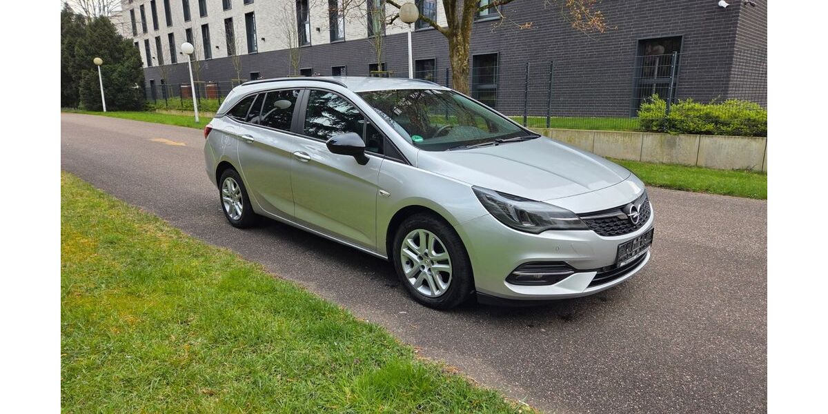 Opel Astra 182.650 km 7.195 &euro; Köln 50827