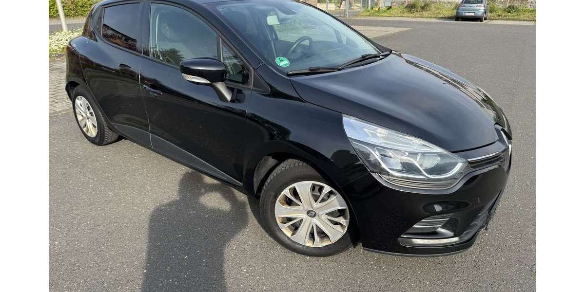 Renault Clio 83.000 km 8.250 &euro; Erftstadt (bei Köln) 50374