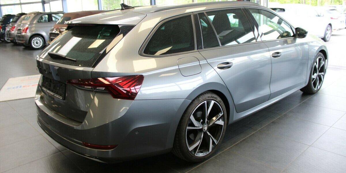 Skoda Octavia 2.0 TDI DSG 4x4 Sportline 144.744 km 17.980 &euro; Euskirchen 53881