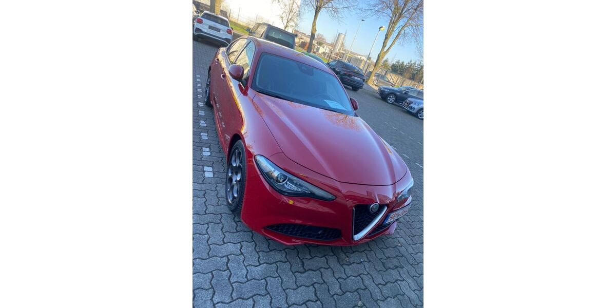 Alfa Romeo Giulia 115.300 km 18.250 &euro; Köln 50997