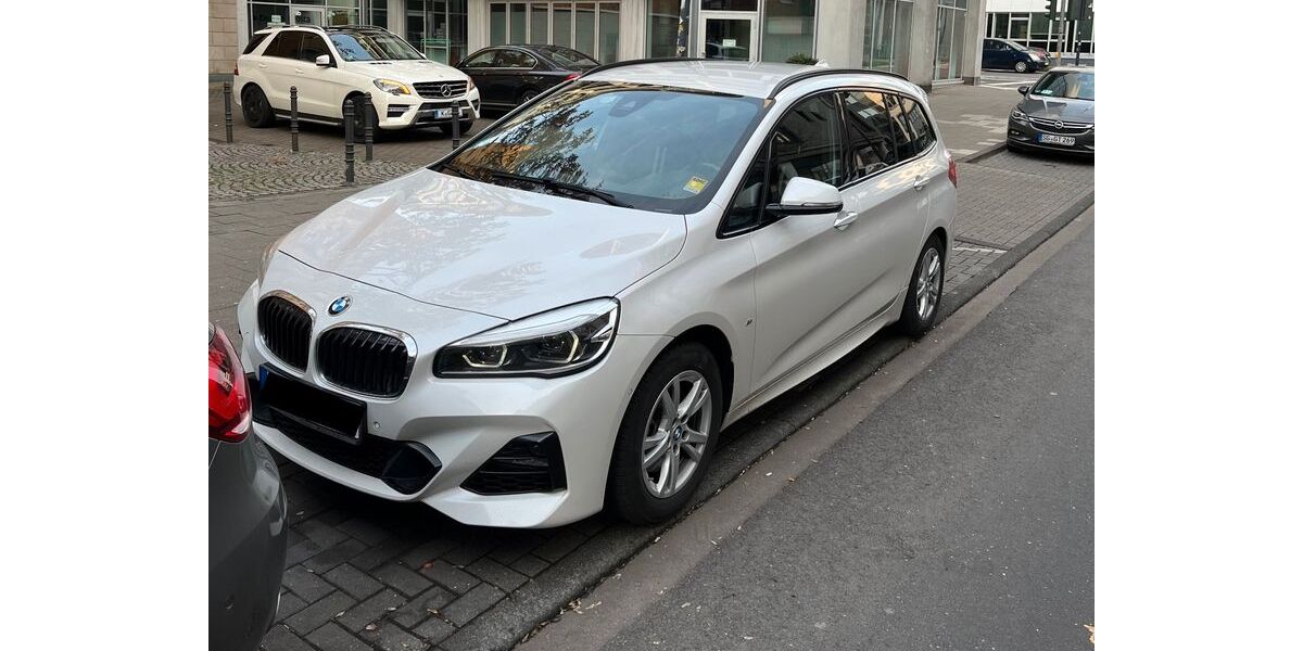 BMW 218 Gran Tourer 110.000 km 18.300 &euro; Köln 50827