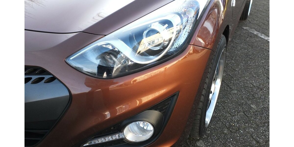 Hyundai i30 KLIMAAUTOMATIK SPORT LMF/BREITREIFEN 117.877 km 6.798 &euro; Köln 50858