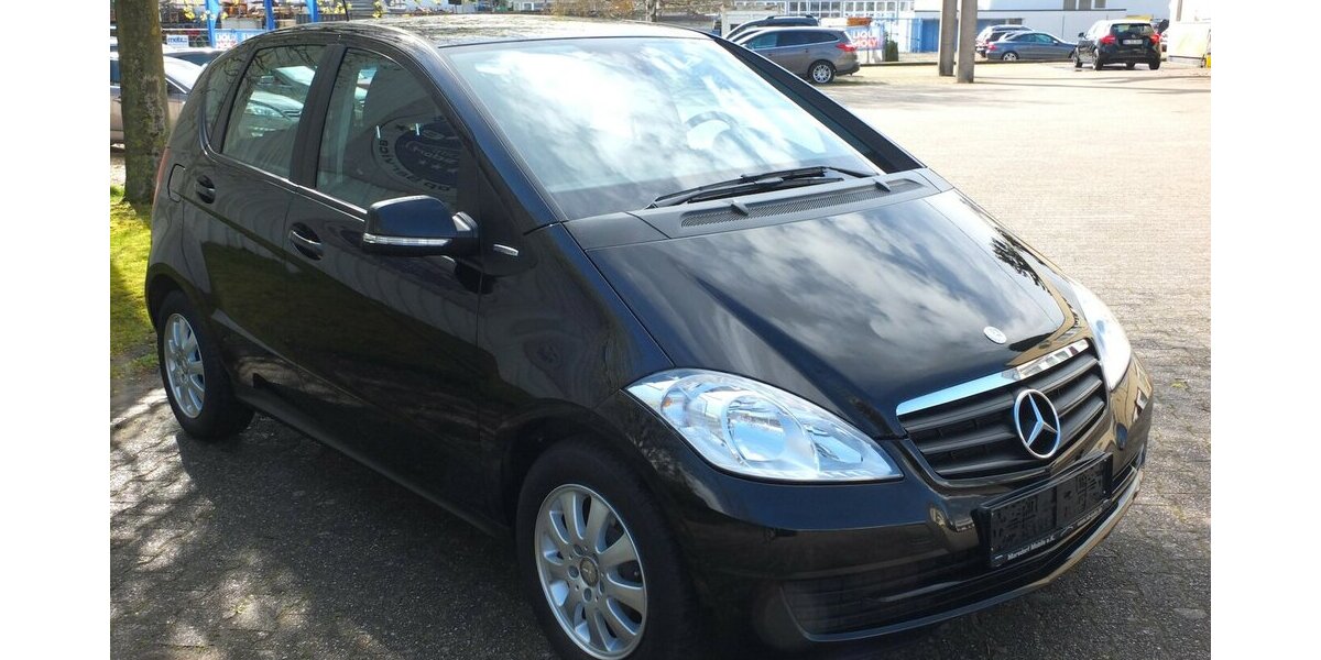 Mercedes-Benz A 160 KLIMAANLAGE SITZHEIZUNG orig 81.695 km ! 81.695 km 7.304 &euro; Köln 50858