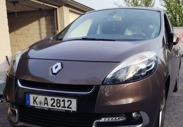 Renault Scenic 165.358 km 5.200 &euro; Köln 51065