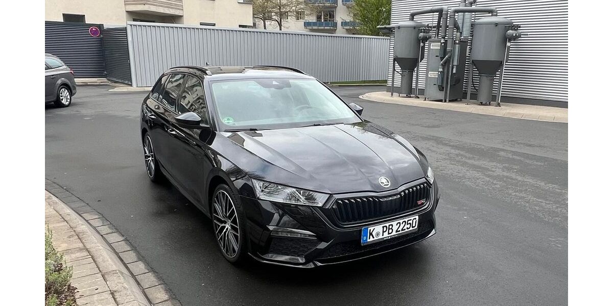 Skoda Octavia 81.100 km 27.900 &euro; Köln 50733