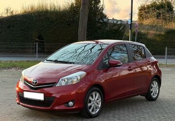 Toyota Yaris 39.530 km 8.799 &euro; Düren 52351