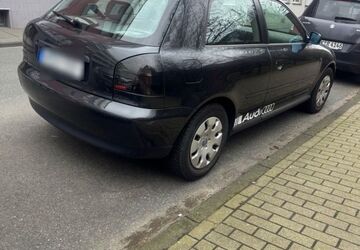 Audi A3 298.796 km 800 &euro; Köln 50767