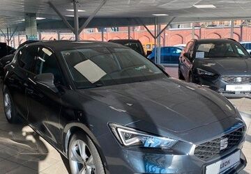 Seat Leon 12.300 km 25.200 &euro; Köln 50677