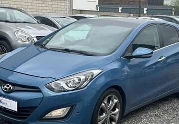 Hyundai i30 331.600 km 5.800 &euro; Kerpen 50171