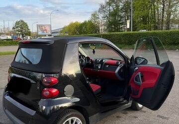 Smart ForTwo 122.125 km 4.390 &euro; Köln 51105
