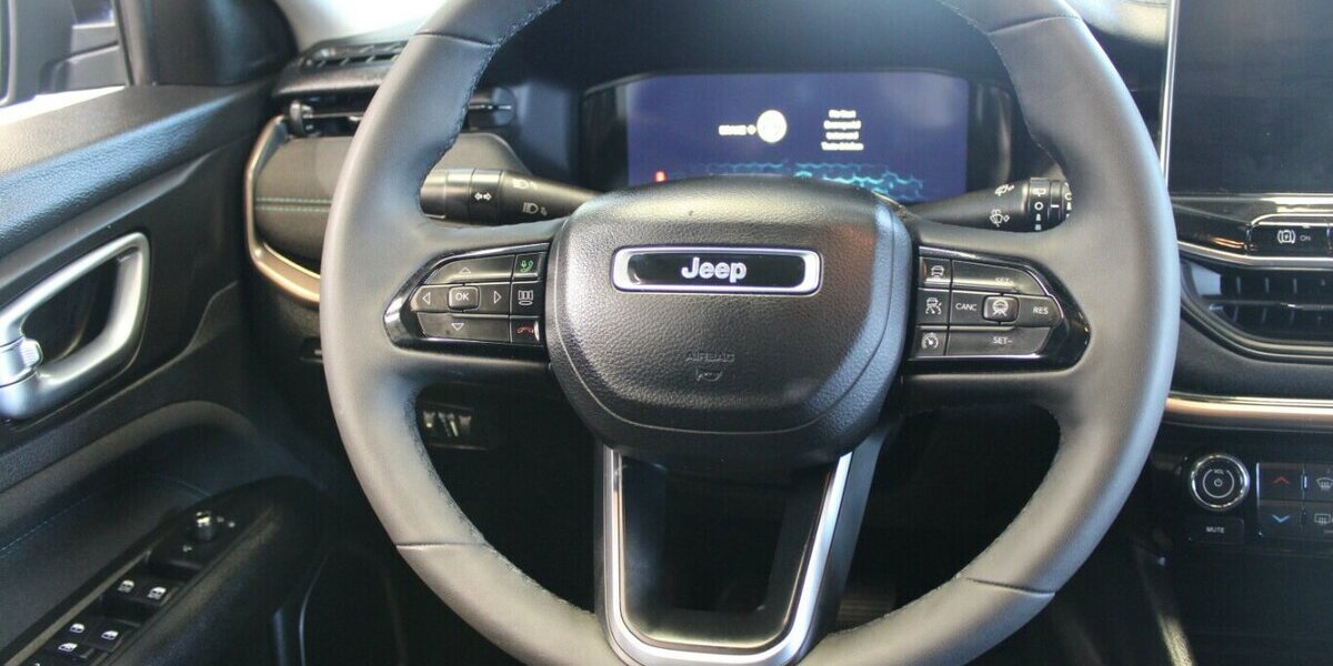 Jeep Compass 1.3 4XE Plug-In Hybrid Limited 41.164 km 21.480 &euro; Euskirchen 53881