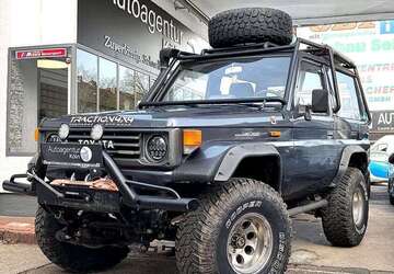 Toyota Land Cruiser 200.000 km 21.990 &euro; Köln 51067