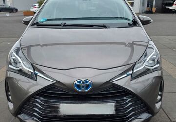 Toyota Yaris 148.000 km 11.000 &euro; Köln 51067