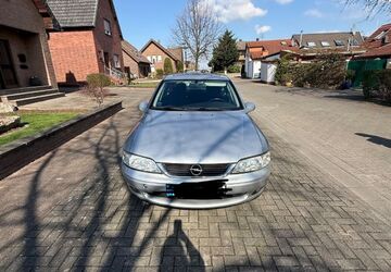 Opel Vectra 97.800 km 1.900 &euro; Elsdorf 50189