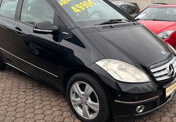 Mercedes-Benz A 150 151.798 km 4.990 &euro; Euskirchen 53879