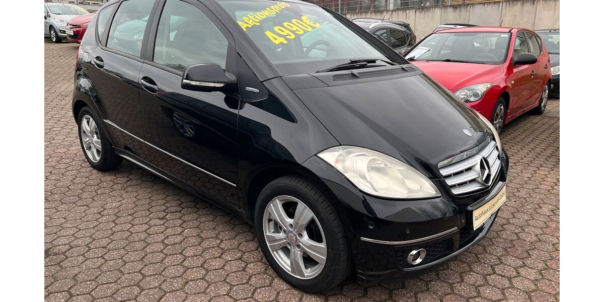Mercedes-Benz A 150 151.798 km 4.990 &euro; Euskirchen 53879