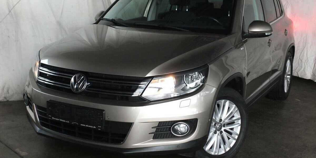 VW Tiguan CUP SPORTSTYLE BMT NAVI PARKPILOT TEMPOMAT 87.859 km 11.900 &euro; Köln 50858