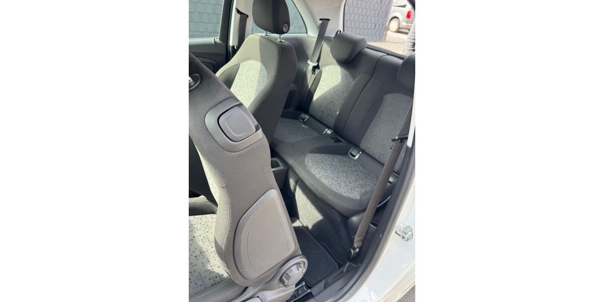 Opel Adam 59.500 km 6.950 &euro; Euskirchen 53881