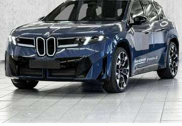 BMW iX3 4.000 km 79.330 &euro; Köln 50968