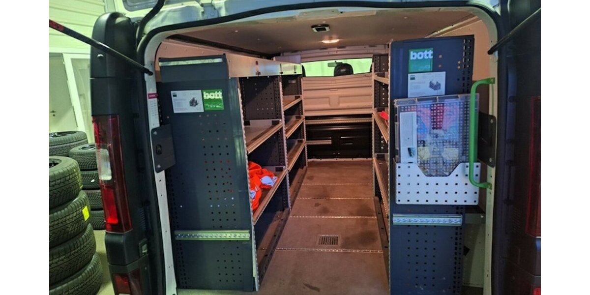 Renault Trafic L2H1 Navi Klima Standh 3 Sitze Regale EU6 85.000 km 15.500 &euro; Erftstadt 50374