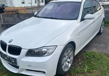 BMW 330 263.222 km 5.700 &euro; Euskirchen 53879