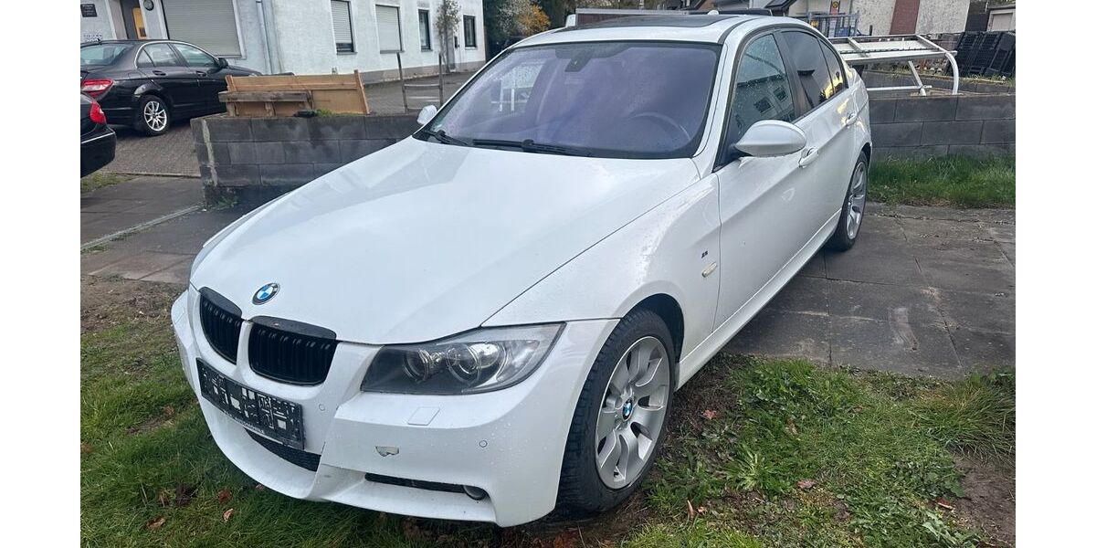 BMW 330 263.222 km 5.700 &euro; Euskirchen 53879