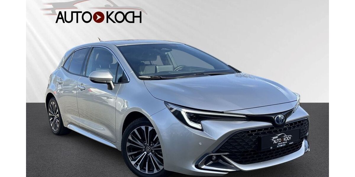 Toyota Corolla 23.472 km 25.490 &euro; Jülich 52428