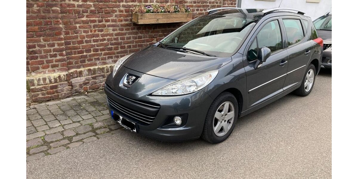 Peugeot 207 72.000 km 3.500 &euro; Zülpich 53909