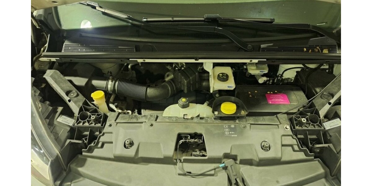 Renault Trafic L2H1 Navi Klima Standh 3 Sitze Regale EU6 85.000 km 15.500 &euro; Erftstadt 50374