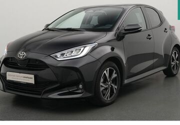 Toyota Yaris 10.200 km 22.680 &euro; Leverkusen 51379
