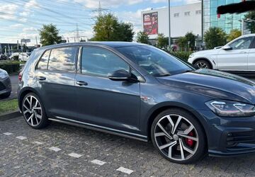 VW Golf 83.000 km 22.470 &euro; Frechen 50226