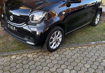 Smart ForFour 144.685 km 5.600 &euro; Düren 52355