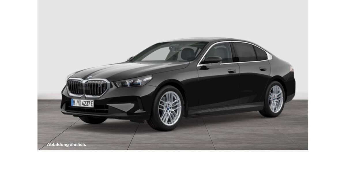 BMW i5 22.169 km 55.690 &euro; Köln-West 50858