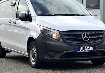 Mercedes-Benz Vito 221.150 km 12.900 &euro; Köln 50858