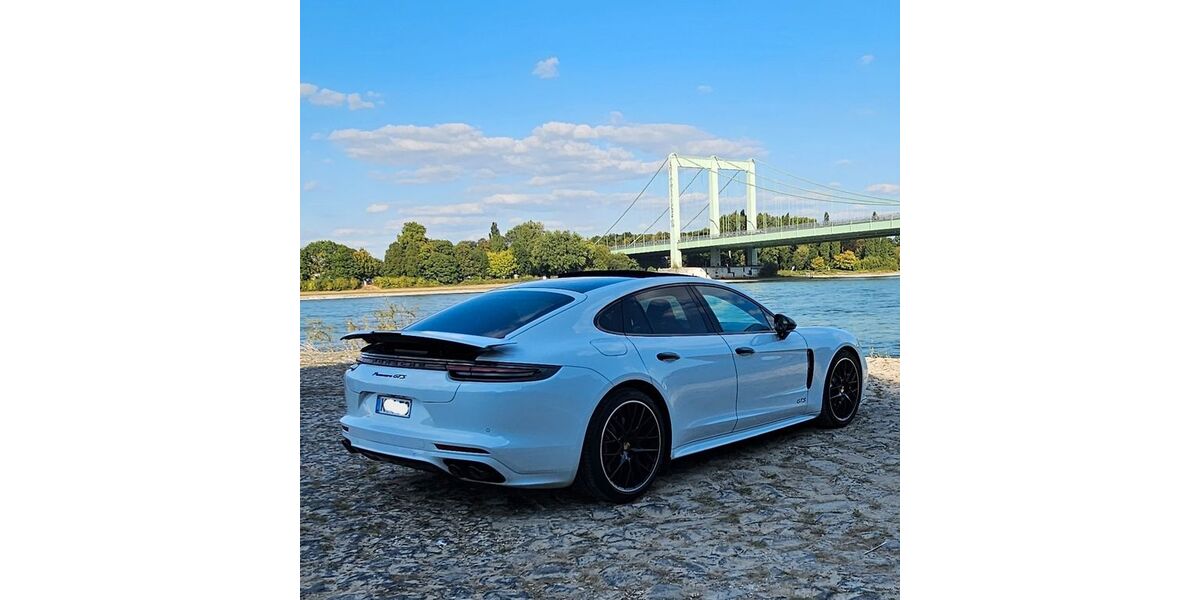 Porsche Panamera 145.000 km 57.900 &euro; Köln 51107