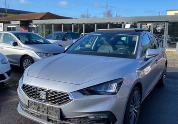 Seat Leon 41.200 km 23.500 &euro; Köln 50677