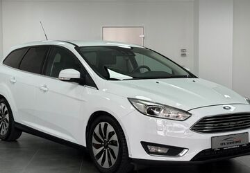 Ford Focus 180.000 km 7.990 &euro; Wesseling 50389