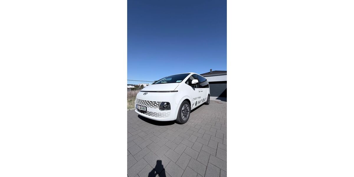 Hyundai STARIA 110.000 km 36.800 &euro; Euskirchen 53879