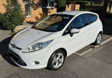 Ford Fiesta 130.888 km 3.950 &euro; Kerpen 50169