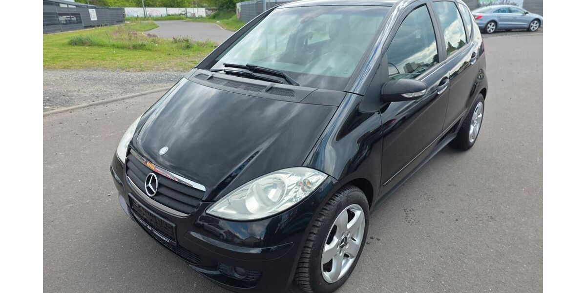 Mercedes-Benz A 160 149.500 km 2.750 &euro; Köln 51105