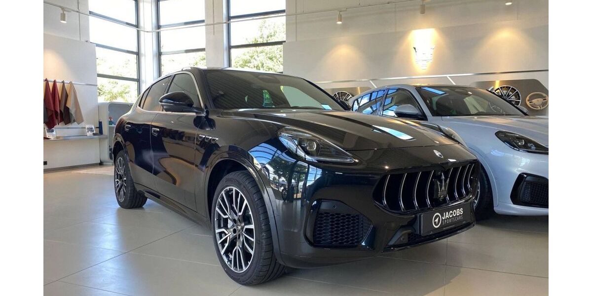 Maserati Grecale 1.010 km 69.980 &euro; Köln 50829