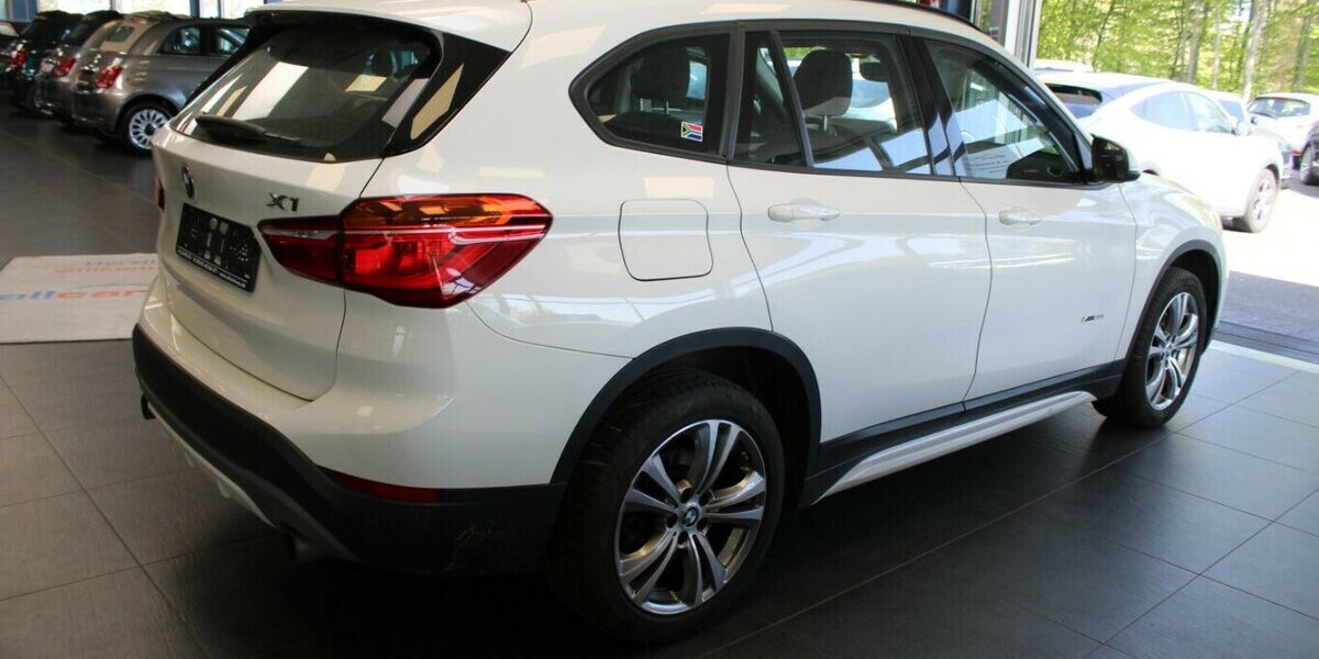BMW X1 xDrive20i Aut. Sport Line 74.665 km 19.980 &euro; Euskirchen 53881