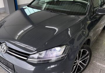 VW Golf 150.779 km 10.777 &euro; Köln 50829